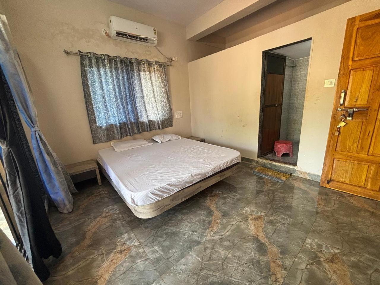 Shobhnath Home Stay Harnai Номер фото